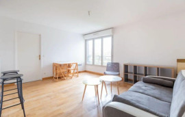 Beau 2P meublé 44m² tout équipé sans vis-à-vis Paris 18ème