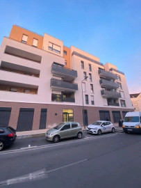 Beau 3P meublé 47m² neuf à Cergy avec balcon Cergy
