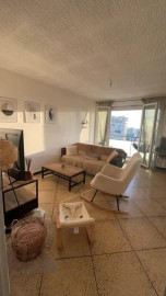 Beau 3P non meublé 60m² vue mer et montagne Marseille 9ème