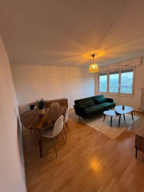 Beau F2 meublé  45m² Metz Devant les ponts Metz