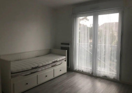 Beau studio 18m² avec balcon Ile de Nantes Nantes