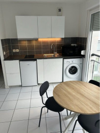 Beau studio 26m² + parking Reims