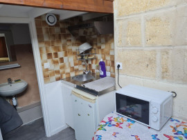 Beau studio meublé 15m² Quartier Capucins Bordeaux