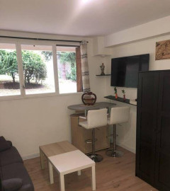 Beau studio meublé 15m² Rue de Marnes Ville-d'Avray