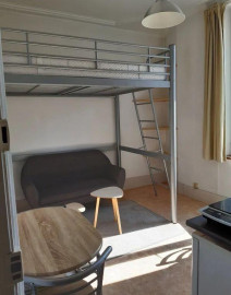 Beau studio meublé 18m² proche de la gare Nancy