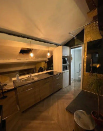 Beau studio meublé 20m² mansardé refait à neuf Lyon 7ème