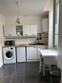 Beau studio meublé 22m2 Place de la Victoire Bordeaux