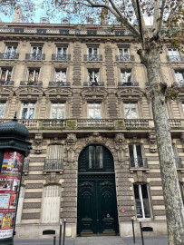 Beau studio meublé 25m² en parfait état Paris 7ème