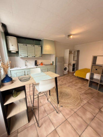 Beau studio meublé 27m² entièrement rénové Saint-Étienne