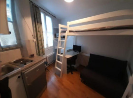 Beau studio près des transports et commerces Paris 17ème