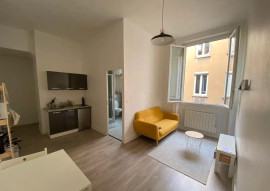Beau T2 meublé 36m² en plein centre-ville Saint-Étienne