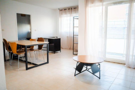 Beau T2 meublé 40m² avec balcon Marseille 10ème