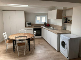 Beau T2 meublé 47m² avec cour privée 40m² Nantes
