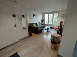 Beau T2 meublé 47m²  Balcon, Parking Nantes