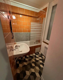 Beau T2 Meublé 50m2 dans maison à Grenoble Grenoble