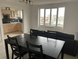 Beau T4 meublé 82m² traversant et lumineux Lyon 8ème