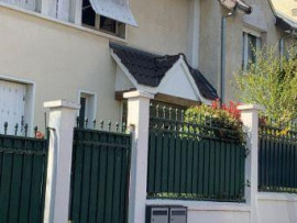 Belle chambre dans une maison avec jardin Viroflay
