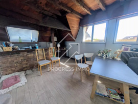 Centre-ville  Villiers – 3/4 pièces au dernier étage avec parking  – Gros potentiel Villiers-sur-Marne