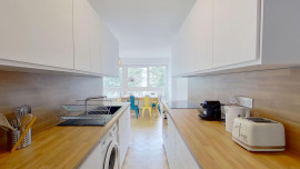 Chambre privée en colocation Oullins-Pierre-Bénite