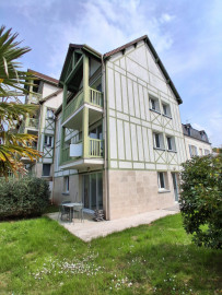 Charmant Appartement avec Terrasse à Trouville-sur-Mer Trouville-sur-Mer