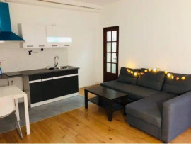 Charmant, parquet, belle hauteur sous plafond Saint-Maurice
