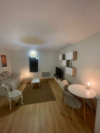 Charmant studio 25m2 meublé avec parking Nantes