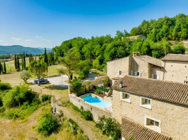 DROME PROVENCALE DOMAINE D'EXCEPTION 15 HA Montelimar