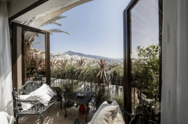 Duplex sur la Marina de Puerto Banus Marbella
