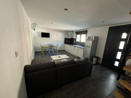 Duplex T2 45m² meublé bail 10 mois renouvelable Avignon