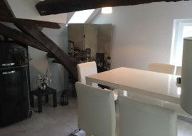 F3 centre ville calme non meublé Auxerre