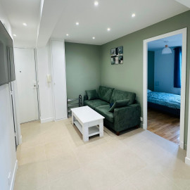 français (loyer tout inclus) Bagnolet