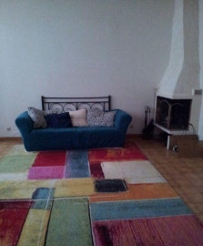 Grand séjour avec vraie cheminée, jardin privatif Paris 20ème