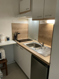 Grand studio avec parking proche fac de droit Limoges