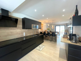 GRIMAUD - Duplex - 74m2 - 4 terrasses - Piscine - SPA - Garage Grimaud