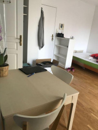 Joli Studio meublé avec balcon, clair et calme Vanves