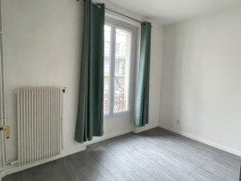 Location 2 pièces Paris 11è métro Couronnes. Paris 11ème