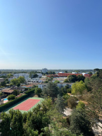 LOCATION BEL APPARTEMENT DANS RESIDENCE ARBORE Blanquefort