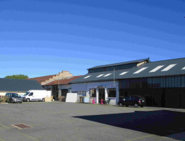 Location d'un local d'activité d'une surface de 650 m² à Nièvre Nevers