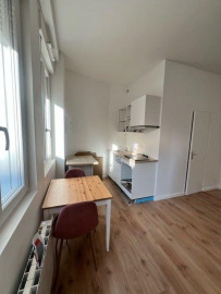 Location studio meublé 20m2 - clairmarais Reims