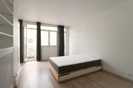 Magnifique studio avec balcon Neuilly-sur-Seine