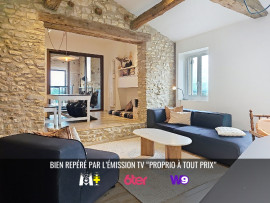 Maison ancienne à la rénovation Contemporaine Arnas