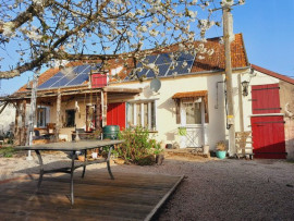 Maison avec mini camping La Machine