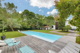 Maison d'architecte 7 p, piscine, avec 5700 m² Seilh