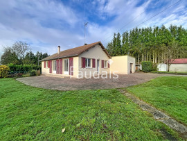 MAISON DE PLAIN PIED -SECTEUR TESSY SUR VIRE  fourneaux