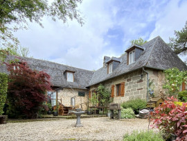 Maison en pierre naturelle avec chambres d'hôtes, Perpezac-le-Blanc