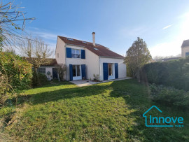 Maison familiale avec 4 chambres + 2 mansardées Voisins-le-Bretonneux