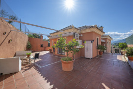 Maison Familiale avec Appartement Indépendant San Pedro Alcántara
