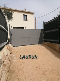 Maison mitoyenne MEUBLEE RECENTE Laudun-l'Ardoise