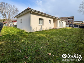 Maison récente T5 de 112 m² de plain-pied Bessières