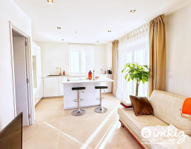 MAISONNETTE RENOVEE - TERRAIN Le Rove